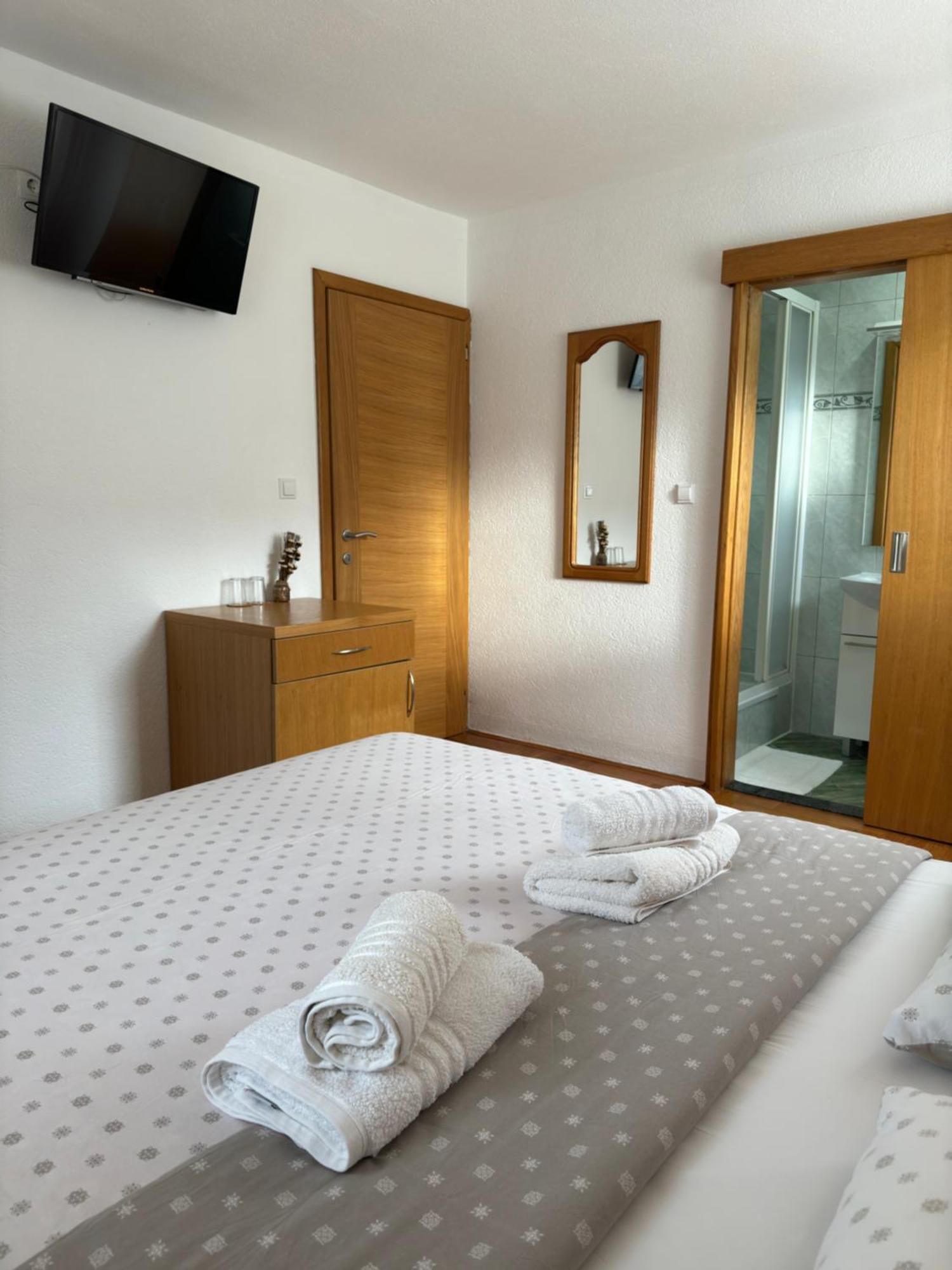 House Kajfes Otel Plitvička Jezera Dış mekan fotoğraf