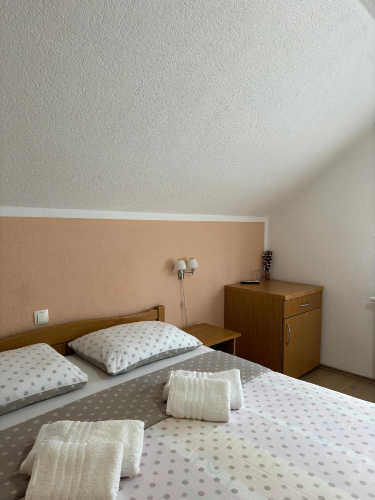House Kajfes Otel Plitvička Jezera Dış mekan fotoğraf